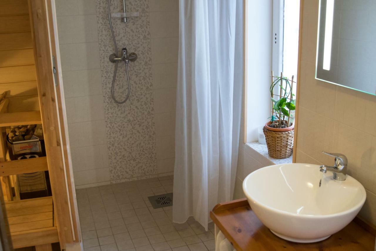 Liisupesa Apartment With Sauna And Garden Pärnu Eksteriør billede